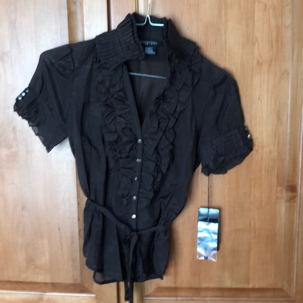 Brown short sleeve blouse size 2 NWT